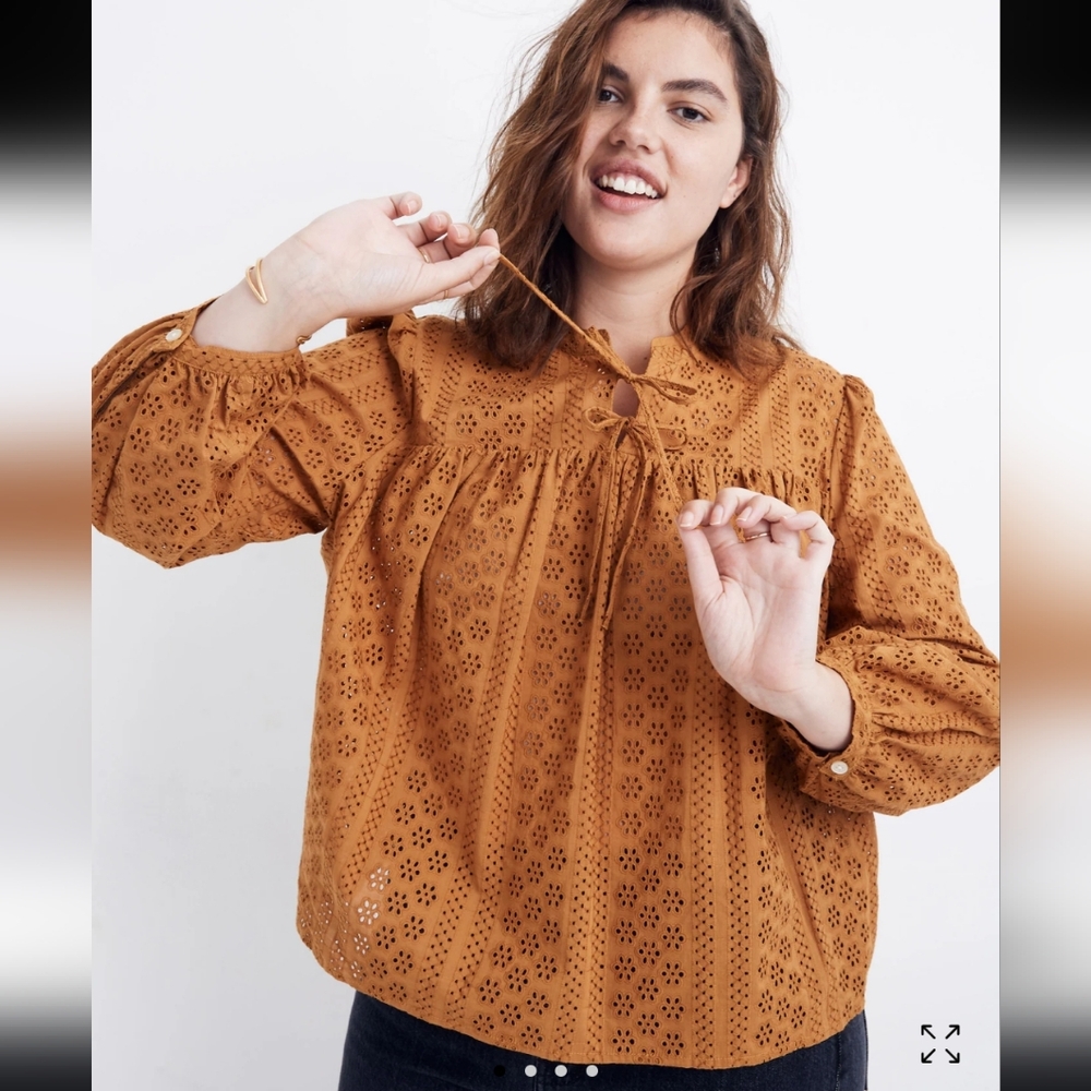 Madewell Eyelet Double-Tie Peasant Top - Picture 6 of 6
